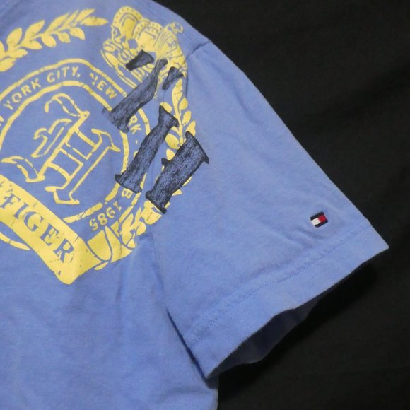 TOMMY HILFIGER | Custom Fit | medium | Light Blue Graphic Tee | 100% Cotton - Picture 7 of 13